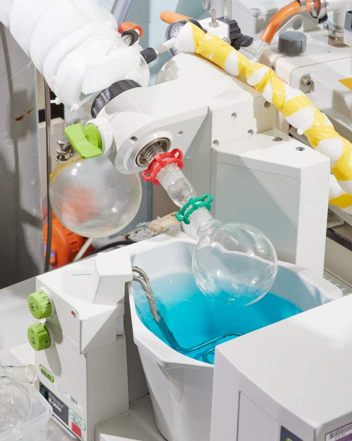 A rotary evaporator in a laboratory. Used in chemical laboratories for the efficient and gentle removal of solvents from samples by evaporation.