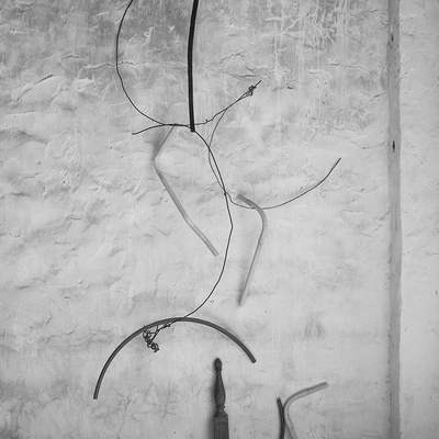 Bärbel Praun - Impermanent Sculptures (of indestructible objects)