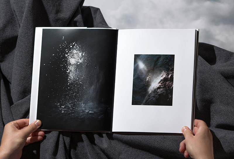 Thomas Albdorf I Know I Will See What I Have Seen Before (Lodret Vondret, 2015), book spread